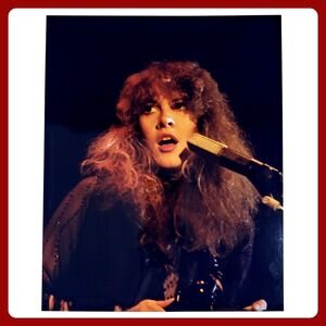 Stevie Nicks Fleetwood Mac Live Concert Photo S&M Rock Photo 8x10 Glossy MAC 34